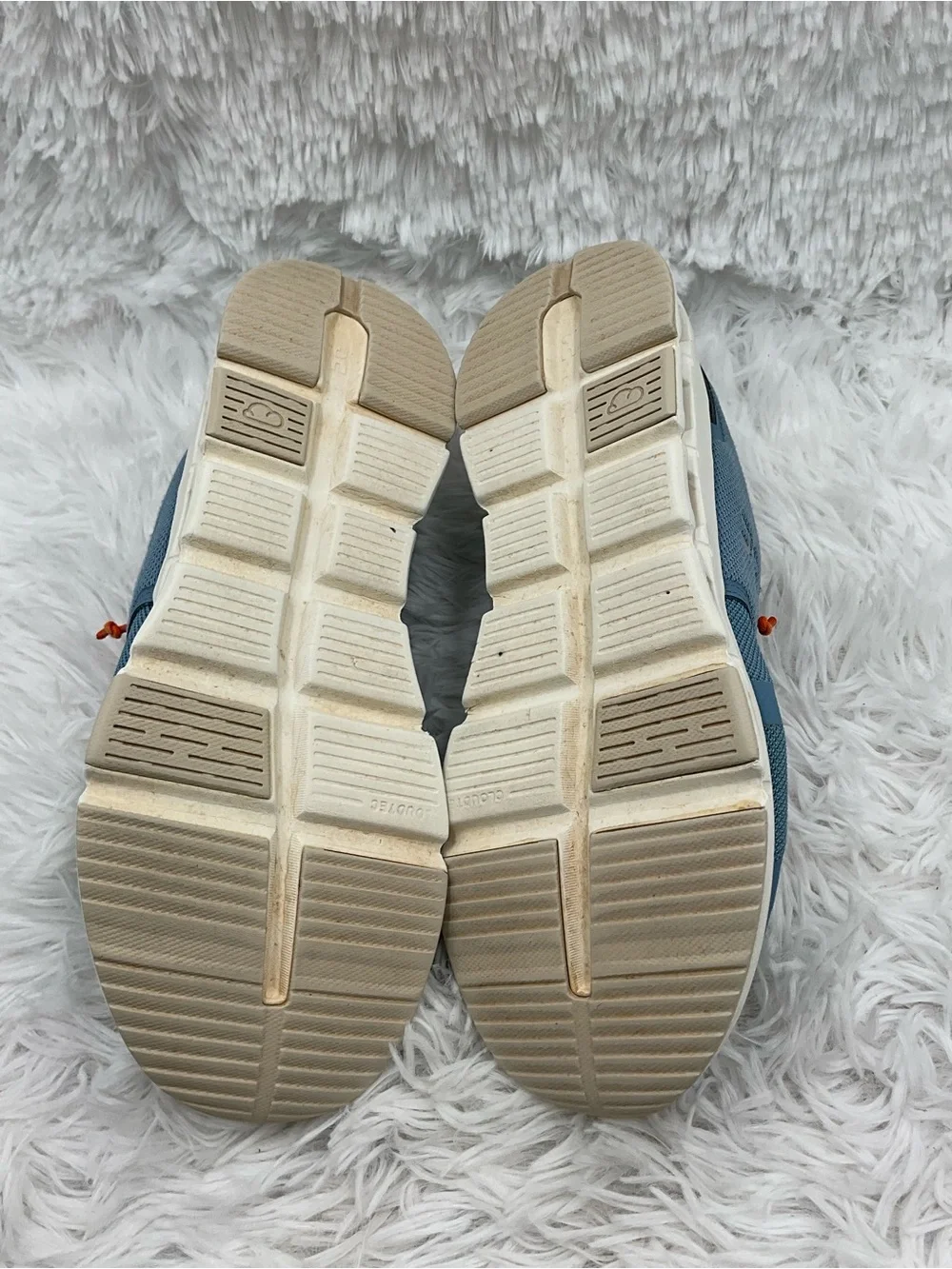 OC On Cloud Sneakers Size Y5 Unisex Blue w/ Orange Laces Running Shoe Swiss Eng.